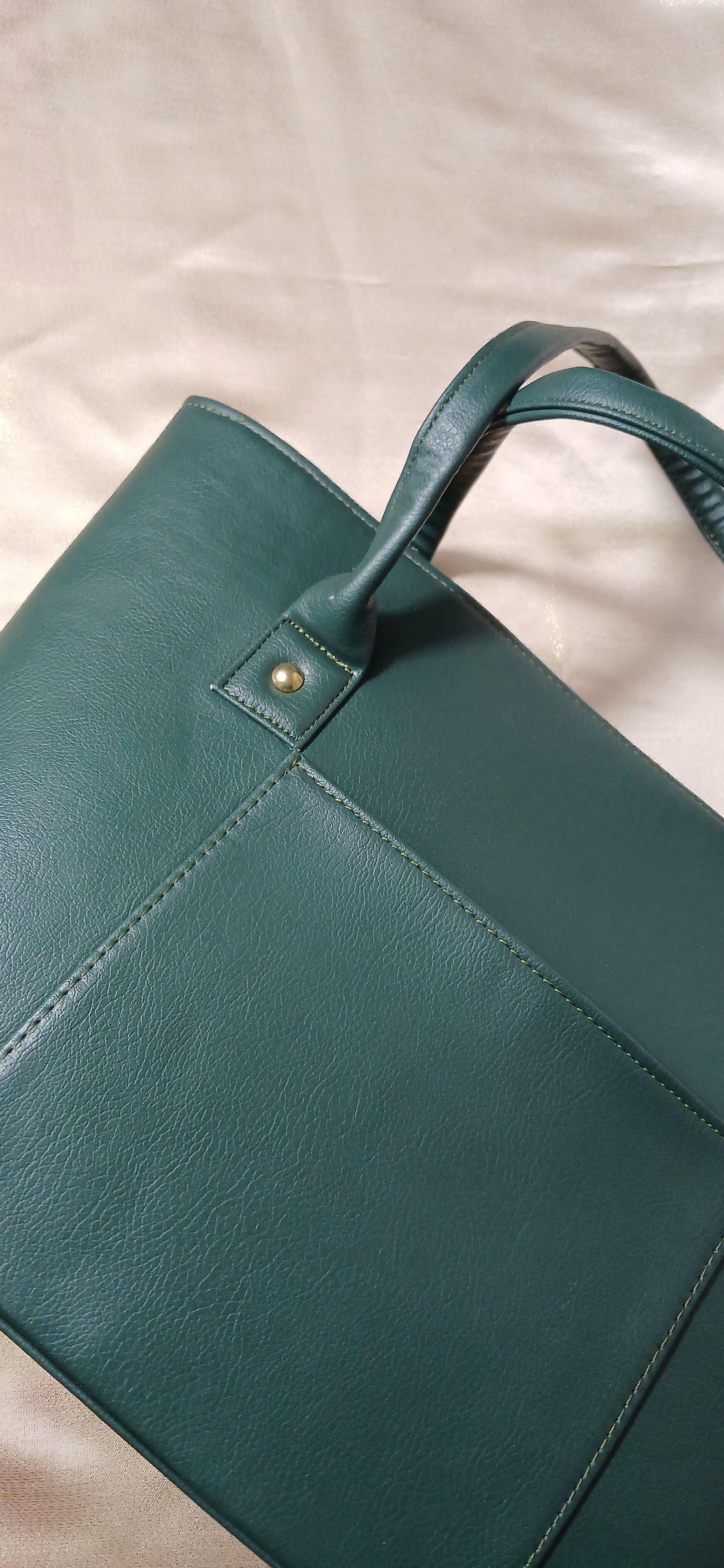 Women's shoulder tote bag | Discover Your Perfect Companion